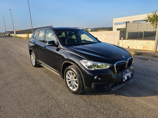 BMW X1 sDrive 18D BUSINESS SPORT UTILITY AUTOVETTURA - foto 3 di 17