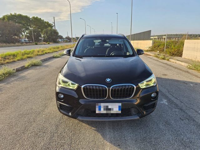BMW X1 sDrive 18D BUSINESS SPORT UTILITY AUTOVETTURA - foto 2 di 17
