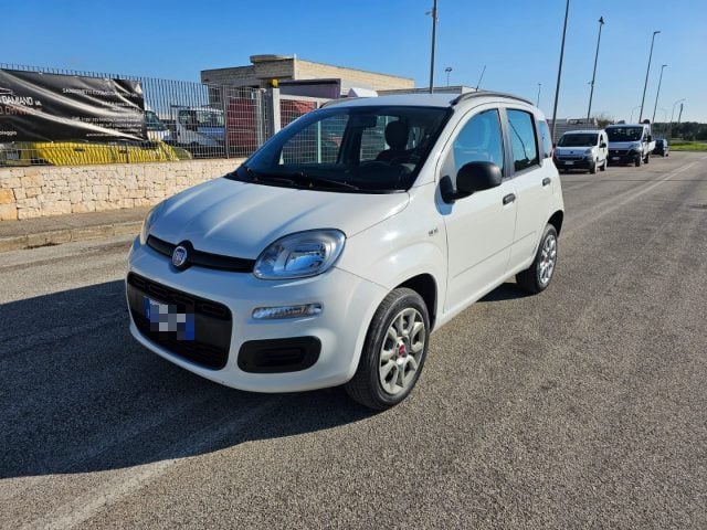 Fiat Panda 0.9 TwinAir Turbo Natural Power Pop AUTOVETTURA, del 2014, 104.396 km, in vendita a Maruggio (TA)