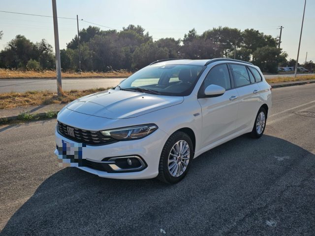 Fiat Tipo 1.6 Mjt 130cv S&S SW AUTOVETTURA IVA DEDUCIBILE, del 2021, 122.959 km, in vendita a Maruggio (TA)