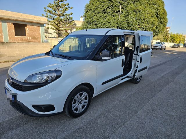 Fiat Doblo 1.6 MJT 105CV S&S PC Combi N1 Lounge, del 2020, 118.759 km, in vendita a Maruggio (TA)