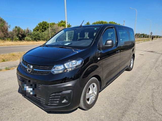 Opel Vivaro 1.5 Diesel 120CV S&S L2H1 9 POSTI, del 2022, 65.749 km, in vendita a Maruggio (TA)
