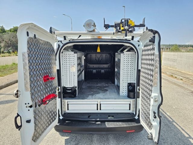 Fiat Doblo Doblò 1.6 MJT 105CV PC-TN Cargo Lounge ALLESTITO, del 2021, 95.405 km, in vendita a Maruggio (TA)