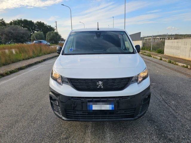 Peugeot Partner BlueHDi 100 S&S PC Premium - foto 2 di 4