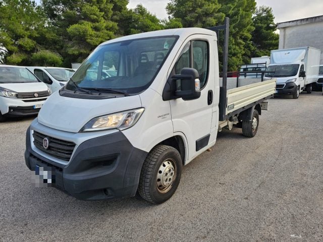 Fiat Ducato 35 2.3 MJT 130CV CASSONE FISSO, del 2018, 99.857 km, in vendita a Maruggio (TA)