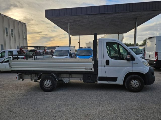 Fiat Ducato 35 2.3 MJT 130CV CASSONE FISSO - foto 3 di 4