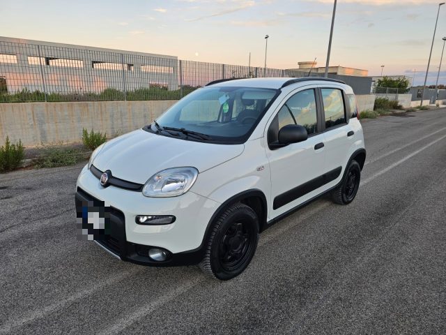 Fiat Panda 1.3 MJT 95 CV S&S 4x4 AUTOVETTURA, del 2018, 37.859 km, in vendita a Maruggio (TA)