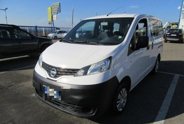 Nissan NV200 1.5 dCi 90CV Bus (M1), del 2018, 115.859 km, in vendita a Maruggio (TA)