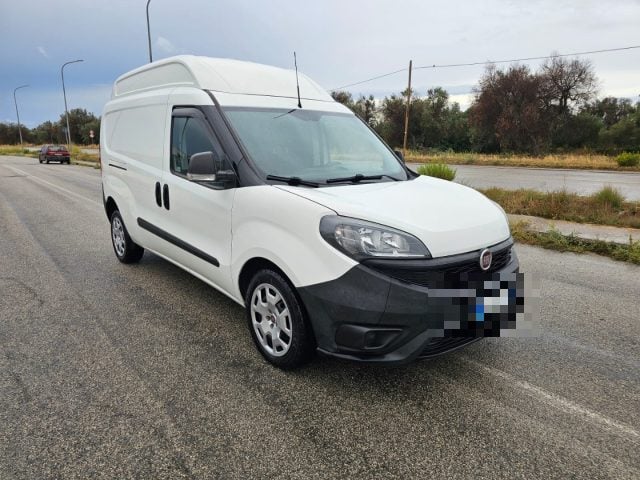 Fiat Doblo 1.6 MJT 120CV S&S PL-TA Cargo Maxi XL Lounge - foto 3 di 4