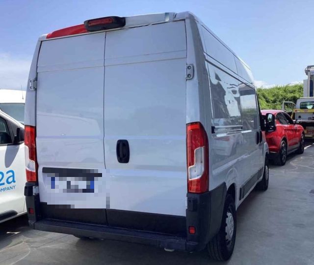 Fiat Ducato 35 2.3 MJT 140CV PM-TM Furg.Maxi - foto 3 di 4