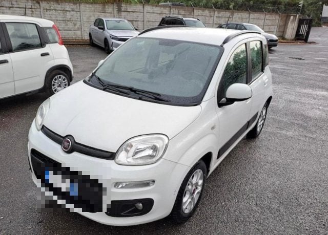 Fiat Panda 1.3 MJT 95 CV S&S LOUNGE AUTOVETTURA, del 2017, 41.859 km, in vendita a Maruggio (TA)