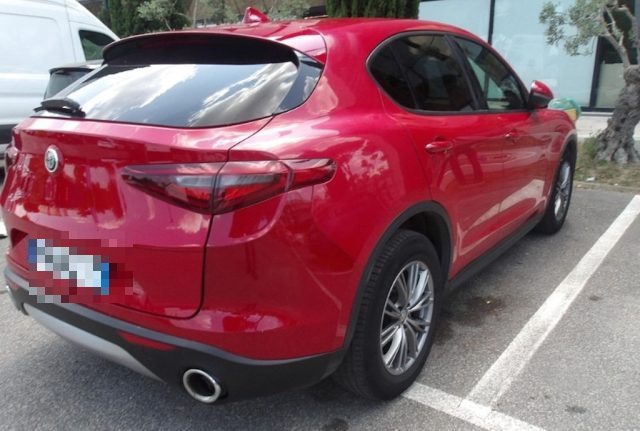 Alfa Romeo Stelvio 2.2 Turbodiesel 150 CV AT8 RWD Super SPORT - foto 3 di 4