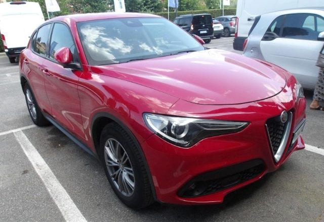Alfa Romeo Stelvio 2.2 Turbodiesel 150 CV AT8 RWD Super SPORT - foto 2 di 4