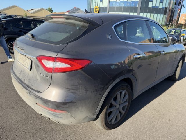 Maserati Levante V6 Diesel 275 CV AWD - foto 4 di 4