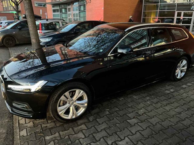 Volvo V90 B4 (d) Geartronic Momentum Business Pro - foto 3 di 4