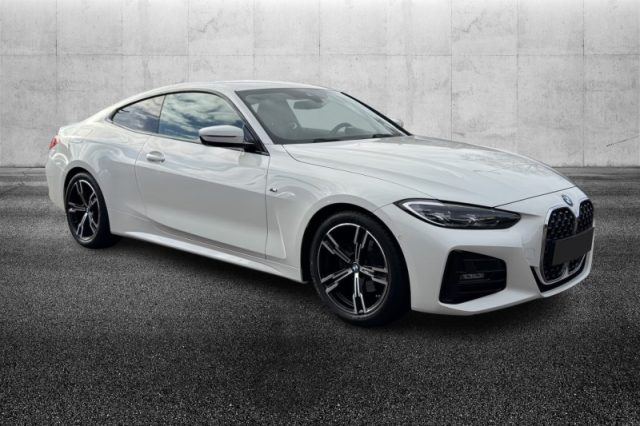 BMW 420 d 48V Coupé Msport - foto 2 di 4