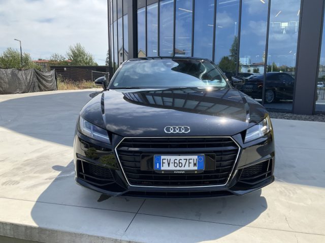 Audi TT Coupé 2.0 TFSI S tronic Design - foto 3 di 4