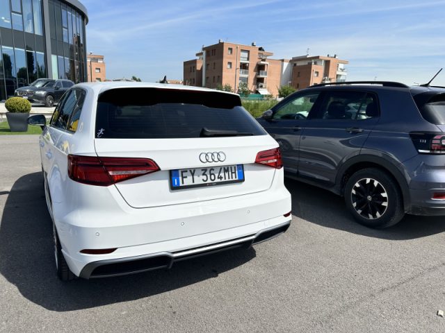 Audi A3 SPB 30 g-tron S tronic Sport - foto 3 di 4