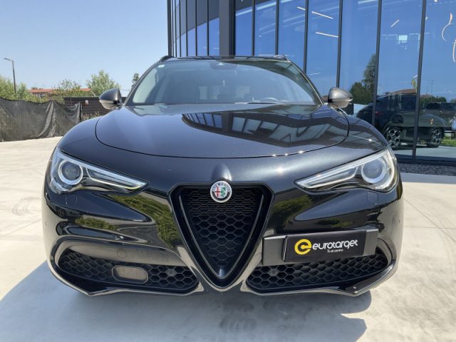 Alfa Romeo Stelvio 2.0 Turbo 200 CV AT8 Q4 B-Tech - foto 2 di 4