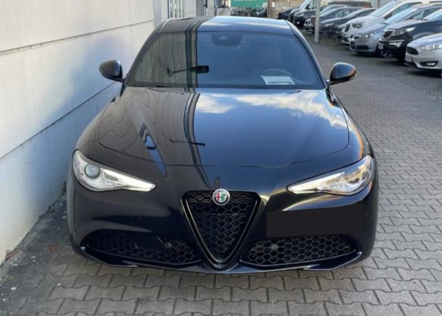 Alfa Romeo Giulia 2.0 Turbo 200 CV AT8 Sprint - foto 4 di 4