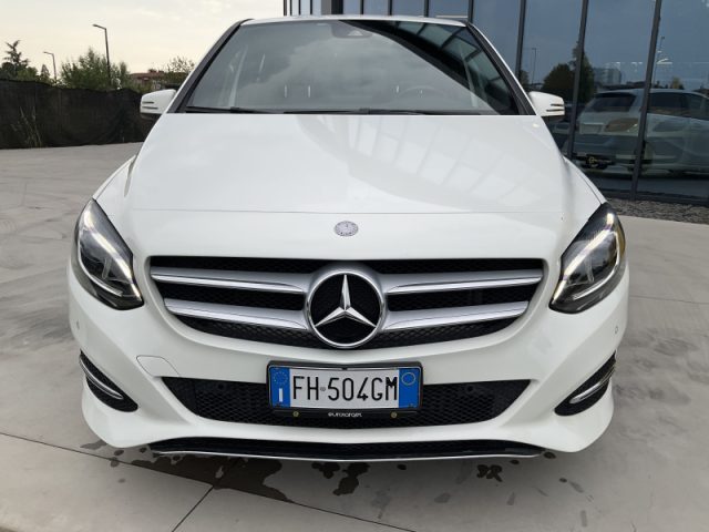 Mercedes-Benz B 180 d Sport - foto 2 di 4