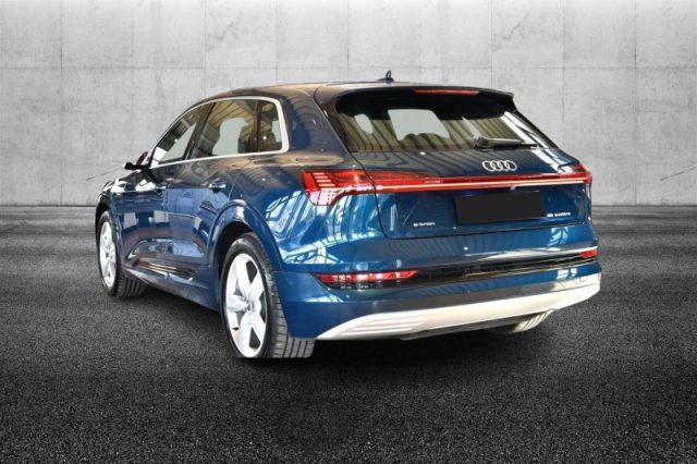 Audi e-tron 50 quattro - foto 4 di 4