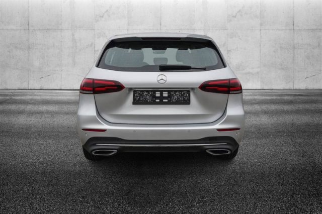 Mercedes-Benz B 180 Automatic Business Extra - foto 4 di 4