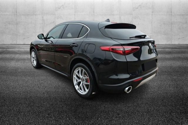 Alfa Romeo Stelvio 2.0 Turbo 200 CV AT8 Q4 Super - foto 3 di 4