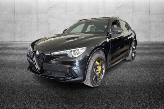 Alfa Romeo Stelvio 2.9 Bi-Turbo V6 510 CV AT8 Quadrifoglio usato a PIEVE DI CENTO