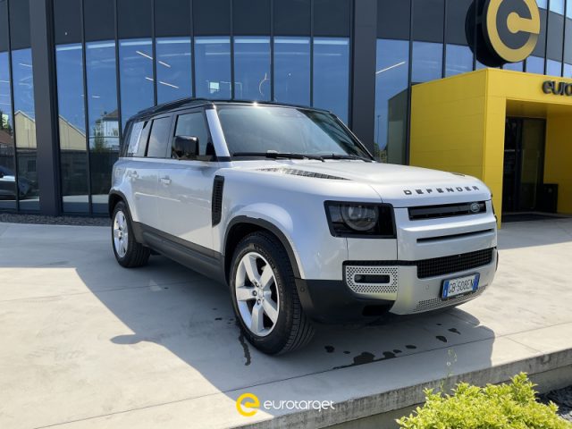 Land Rover Defender 110 2.0 SD4 240CV AWD Auto First Edition usato a PIEVE DI CENTO