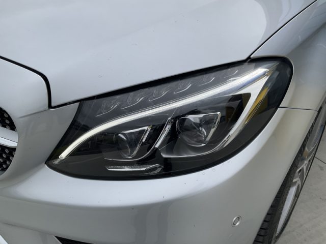 Mercedes-Benz C 220 d Coupé Sport - foto 4 di 4
