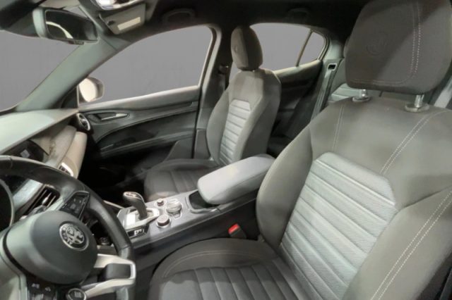 Alfa Romeo Stelvio 2.2 Turbodiesel 210 CV AT8 Q4 Super - foto 4 di 4
