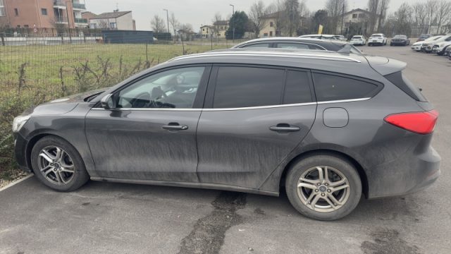 Ford Focus 1.5 EcoBlue 120 CV SW Business - foto 3 di 4