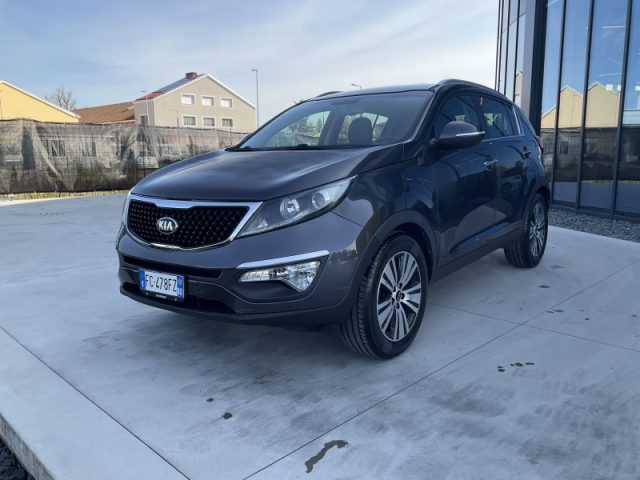 Kia Sportage 1.7 CRDI VGT 2WD high tech - foto 3 di 4