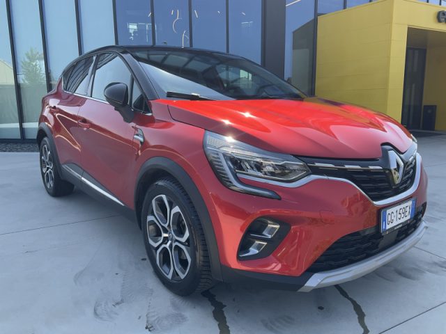 Renault Captur Plug-in Hybrid E-Tech 160 CV Intens usato a PIEVE DI CENTO