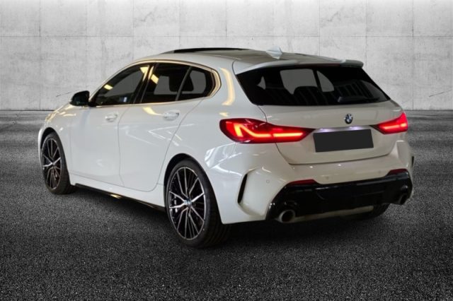 BMW M135 i xDrive - foto 2 di 4