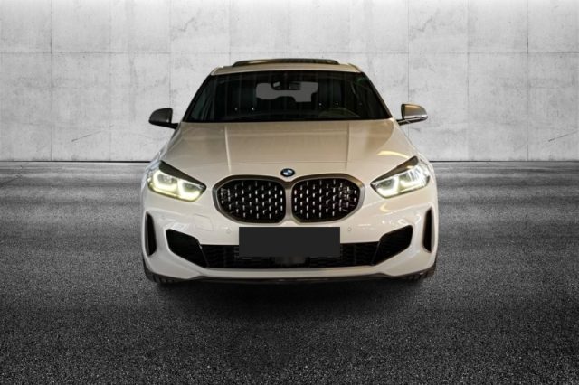 BMW M135 i xDrive - foto 4 di 4