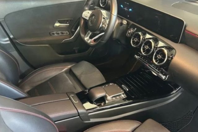 Mercedes-Benz A 250 Automatic Premium - foto 4 di 4