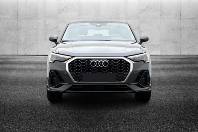 Audi Q3 SPB 35 TDI quattro S tronic - foto 4 di 4