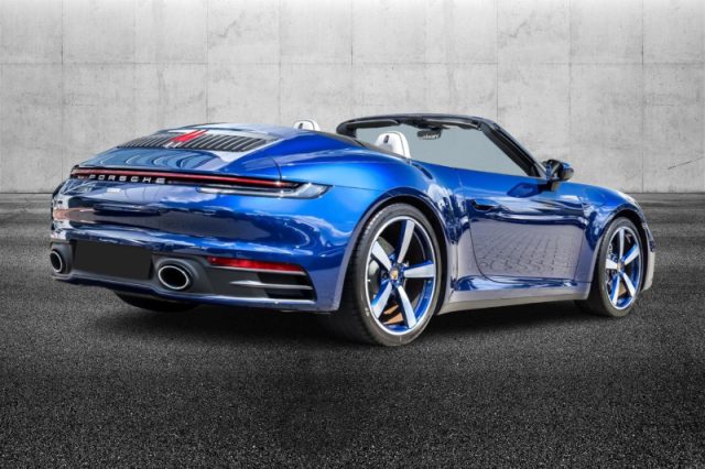 Porsche 911 Carrera Cabriolet - foto 4 di 4