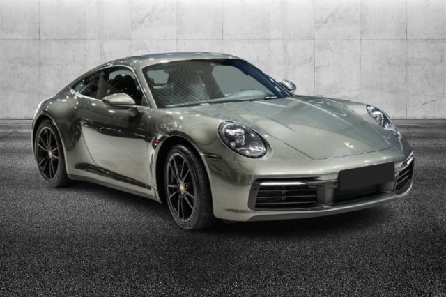 Porsche 911 Carrera - foto 2 di 4