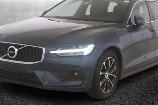 Volvo V60 B4 (d) Geartronic Momentum Business - foto 3 di 4