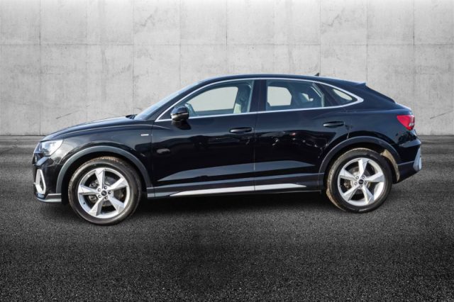 Audi Q3 SPB 35 TDI S line edition - foto 3 di 4