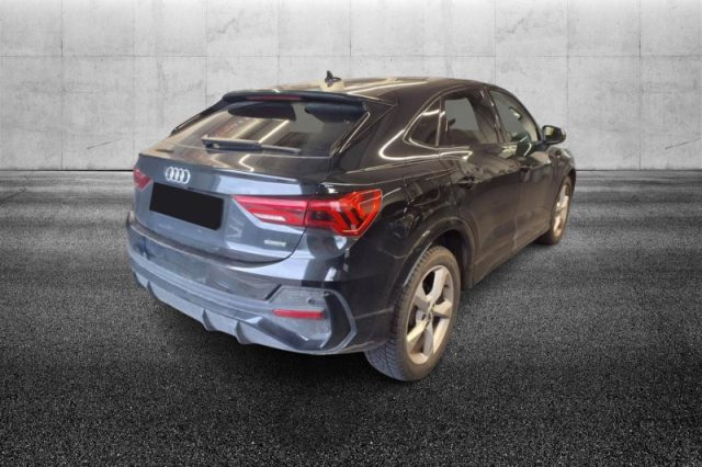 Audi Q3 SPB 40 TDI quattro S tronic S line edition - foto 2 di 2