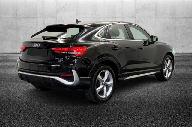 Audi Q3 SPB 35 TDI quattro S tronic S line edition - foto 2 di 4