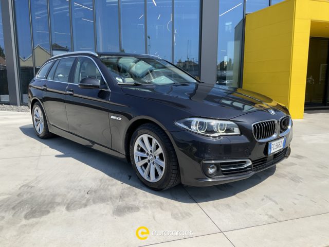 BMW 520 d xDrive Touring Luxury - foto 3 di 4