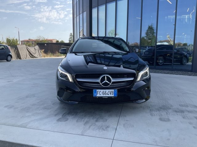 Mercedes-Benz CLA 180 d S.W. Automatic Business - foto 2 di 4