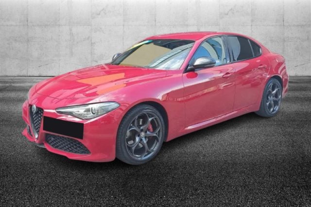 Alfa Romeo Giulia 2.0 Turbo 200 CV AT8 B-Tech, del 2019, 55.500 km, in vendita a Pieve Di Cento (BO)