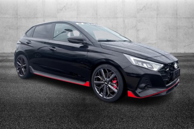 Hyundai i20 N 1.6 T-GDI N-Performance - foto 2 di 4