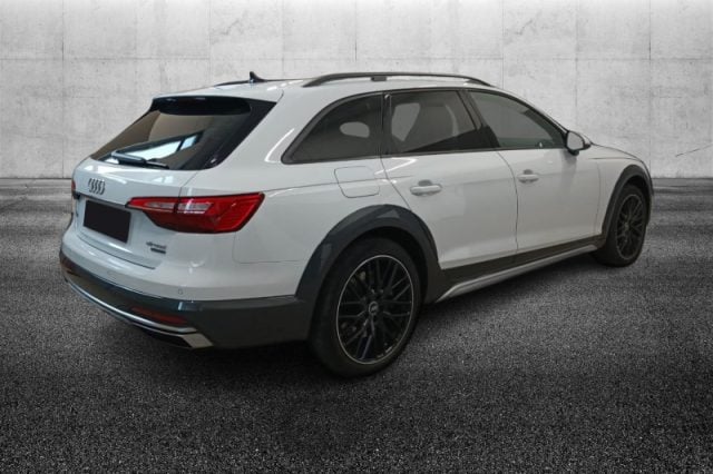 Audi A4 allroad 45 TFSI 265 CV S tronic - foto 2 di 4